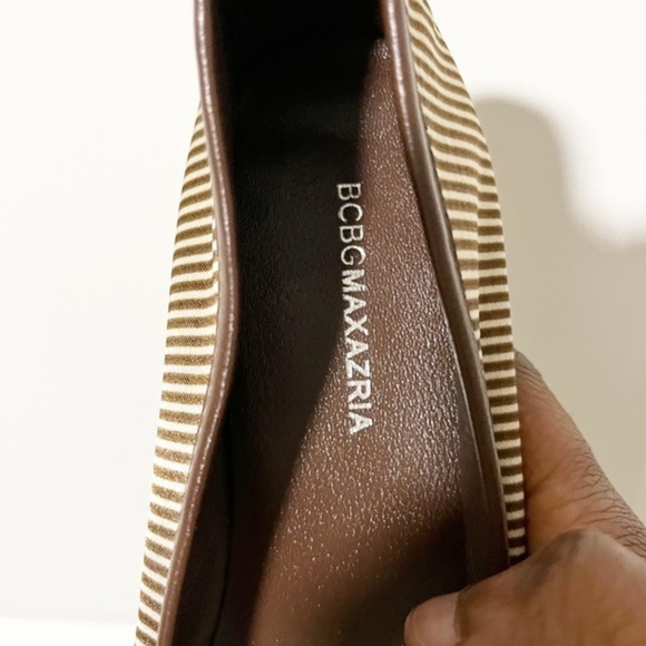 BCBGMAXAZRIA flat ballerina - Picture 8 of 10